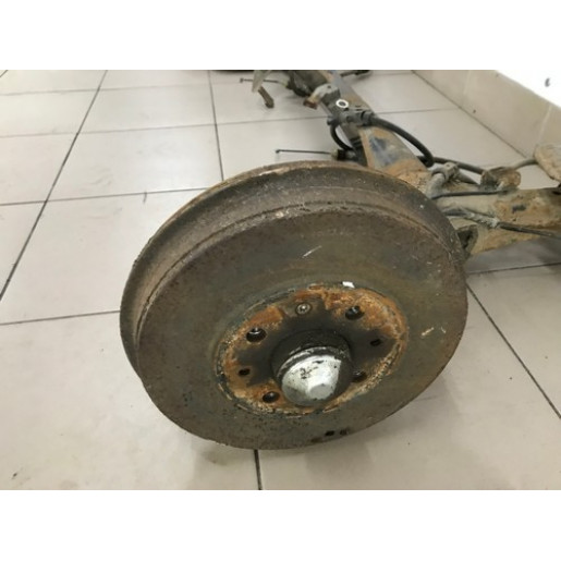 Балка задняя в зборе Fiat Punto 2009-2011 55700696